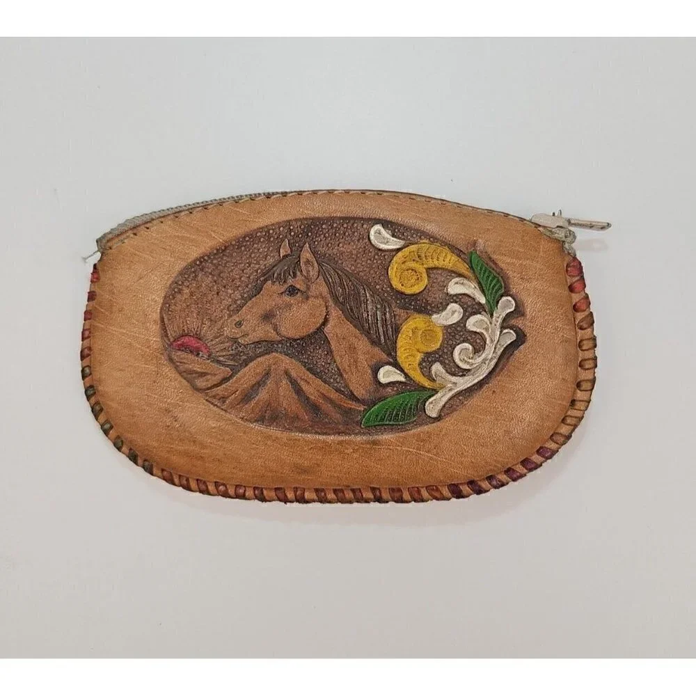 VINTAGE Guadalahara Hand Tooled Embossed Souvenir Leather Wallet Coin zipper